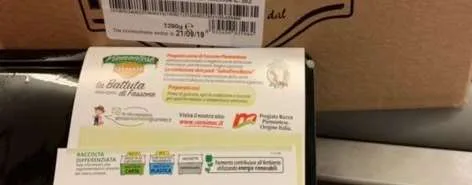 Confezione di LA BATTUTA DI FASSONE