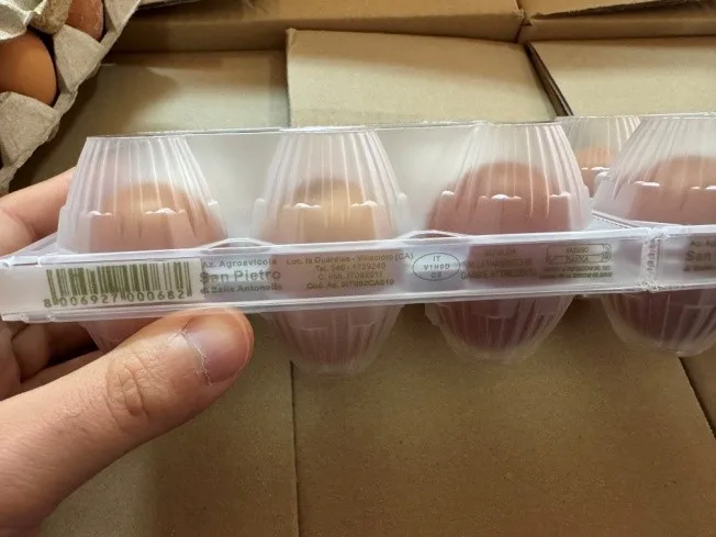 Confezione di UOVA FRESCHE- CATEGORIA A