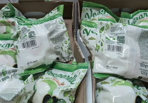 Immagine 2 del prodotto VEGGARELLA - Preparazione gastronomica vegetale a base di soia e mandorle