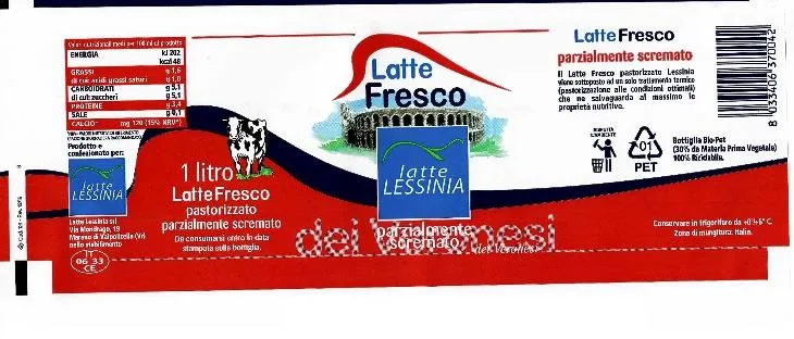 Immagine 2 del prodotto LATTE FRESCO PASTORIZZATO PARZIALMENTE SCREMATO
