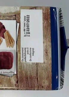 Immagine 2 del prodotto Crackers salati senza granelli di sale in superficie