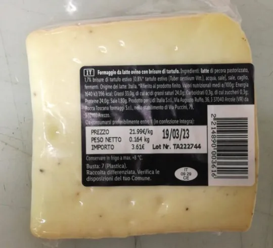 Immagine 1 del prodotto Pecorino stagionato al tartufo