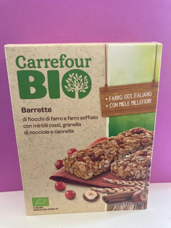 Immagine 2 del prodotto Barretta di fiocchi di farro e farro soffiato con mirtilli rossi, granella di nocciola e cannella bi
