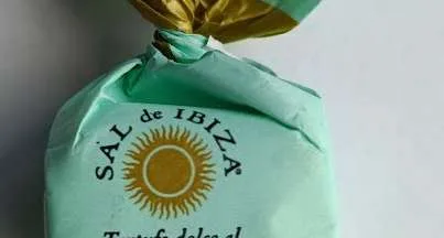 Immagine 2 del prodotto Tartufo dolce al Flor de Sal e Caramello