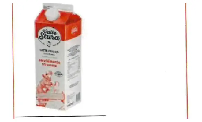 Confezione di latte parzialmente scremato pastorizzato ad elevate temperature
