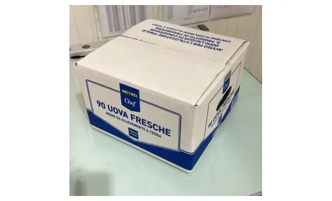 Confezione di 90UOVA DA ALLEVAMENTO A TERRA