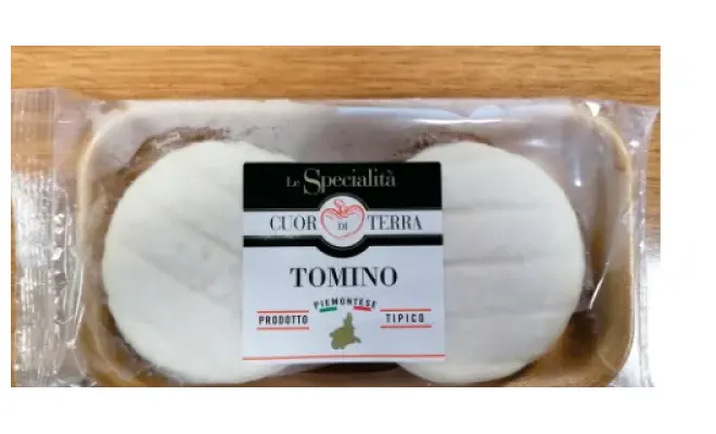 Confezione di FORMAGGIO A PASTA MOLLE CON CROSTA EDIBILE LEGGERMENTE MUFFETTATA