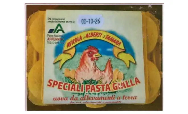 Confezione di UOVA DA ALLEVAMENTO A TERRA - SPECIALI PASTA GIALLA