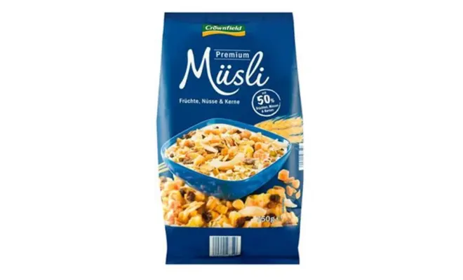 Confezione di Premium Musli con frutta assortito