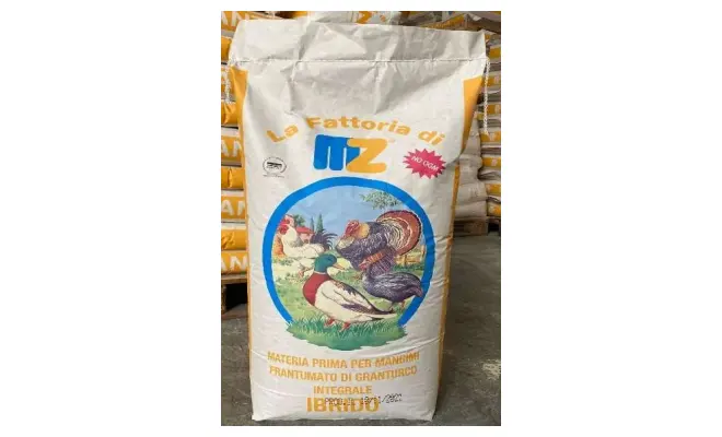 Confezione di GRANTURCO FRANTUMATO IBRIDO MEDIO KG 25 USO ZOOTECNICO MATERIA PRIMA PER MANGIMI