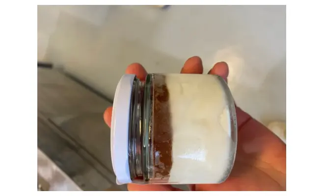 Confezione di Mousse cocco e cioccolato vegana
